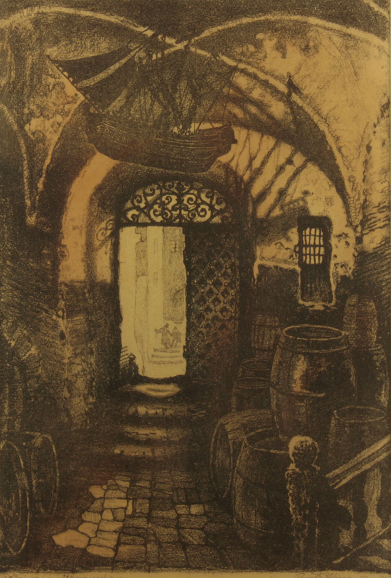 Bronisław Kopczyński, „Winiarnia Staromiejska”, litografia, karton, 48 x 32 cm https://www.sda.pl/aukcja/obiekty/bronislaw-p-kopczynski-winiarnia-staromiejska,7682,pl Litografia ukazująca wnętrze starej zabytkowej winiarni kamienicy starego miasta któregoś z polskich miast. Nastrój ściszony, ciemny, dominują sepia, ugry i czernie w różnym natężeniu. Kamienna posadzka połyskuje, podobnie światło ślizga się po ścianach i sklepieniu krzyżowo-żebrowym, co nadaje całości niesamowitego, baśniowego klimatu. Ujęcie z wnętrza na zewnątrz – przez masywną, kutą , na wpół otwartą bramę widzimy dalszy plan, zalaną światłem uliczkę z dwoma idącymi w dali postaciami.